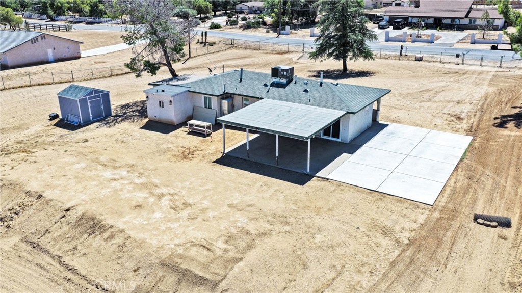18200 Hercules Property Photo 29