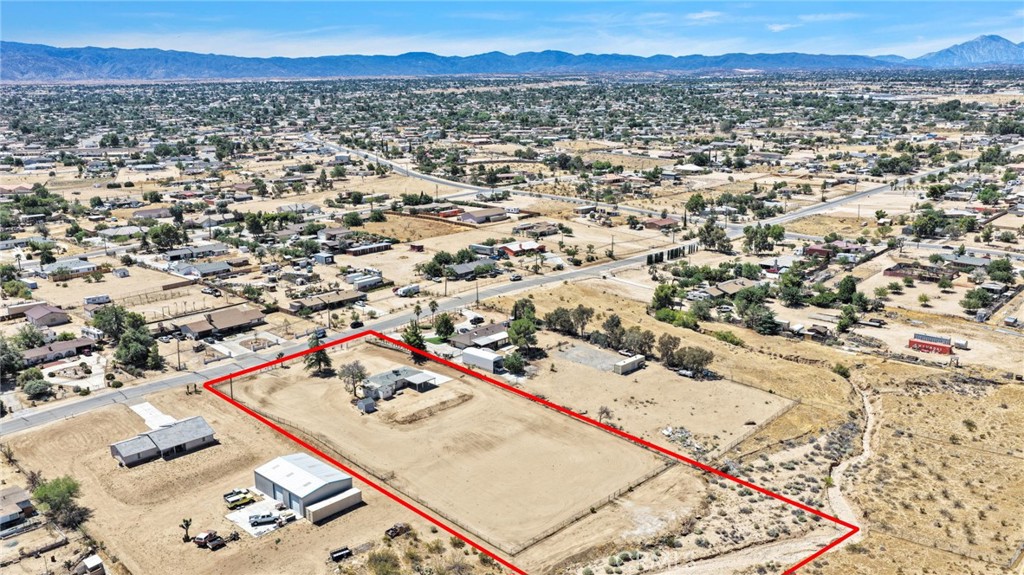 18200 Hercules Property Photo 33