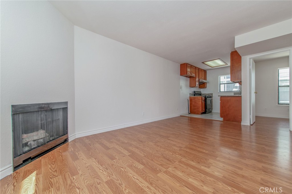 965 E Del Mar Boulevard 4 Property Photo 10