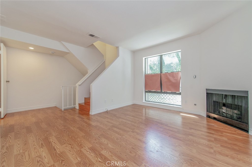 965 E Del Mar Boulevard 4 Property Photo 12