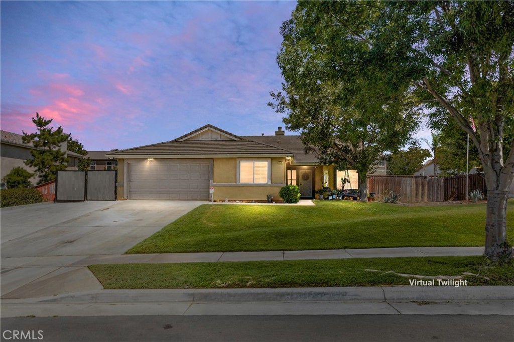 774 Pinnacle Street Property Photo 1