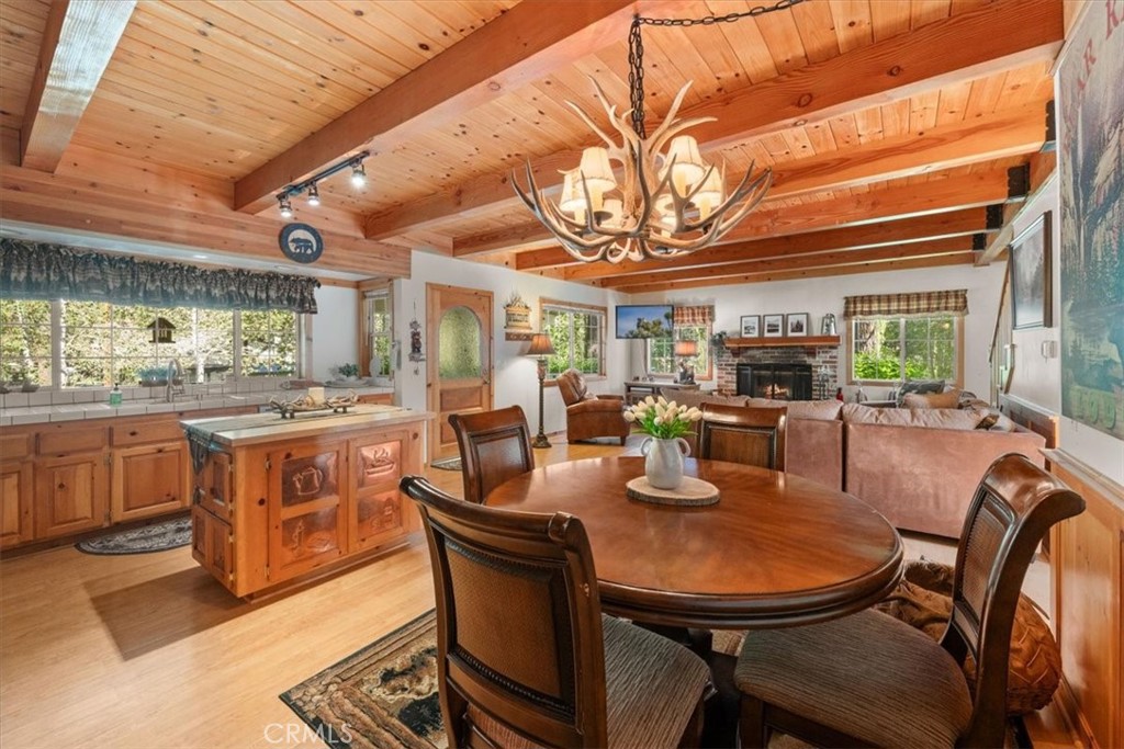 416 Pineview Property Photo 14