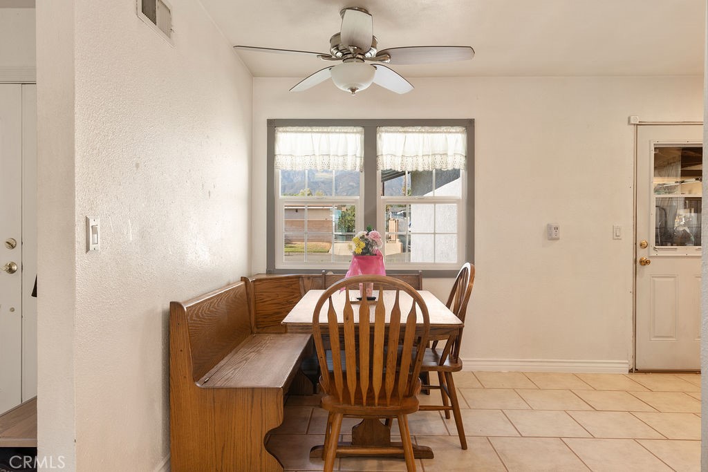 8671 La Vine Property Photo 7