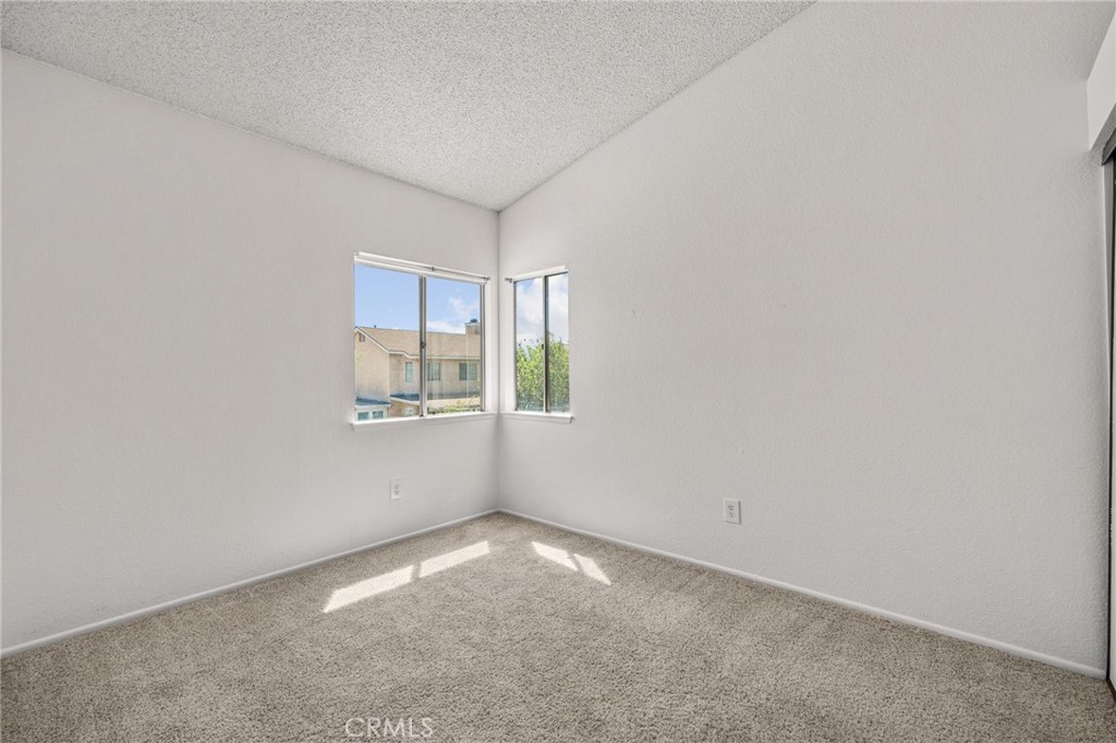 7553 Niagara Property Photo 26