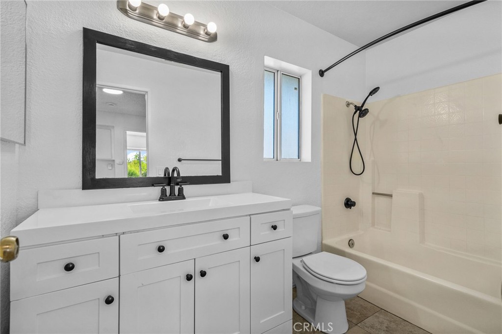 7553 Niagara Property Photo 30