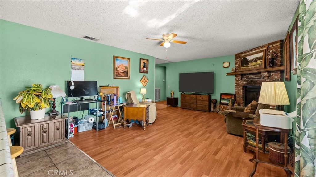 10839 11th Avenue Property Photo 9