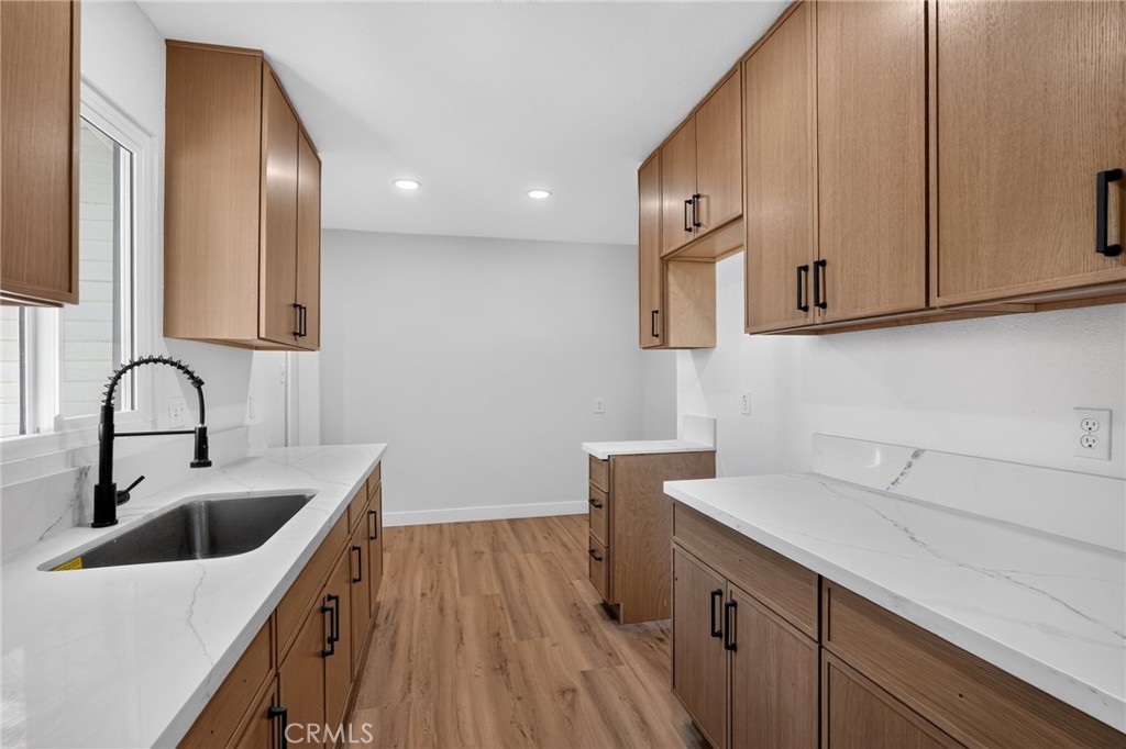 24232 4th Street Property Photo 6