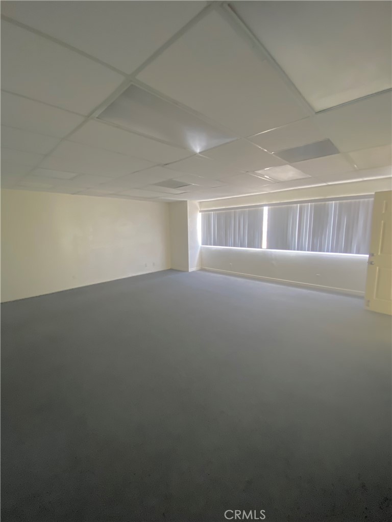 669 S 2nd Avenue Property Photo 13