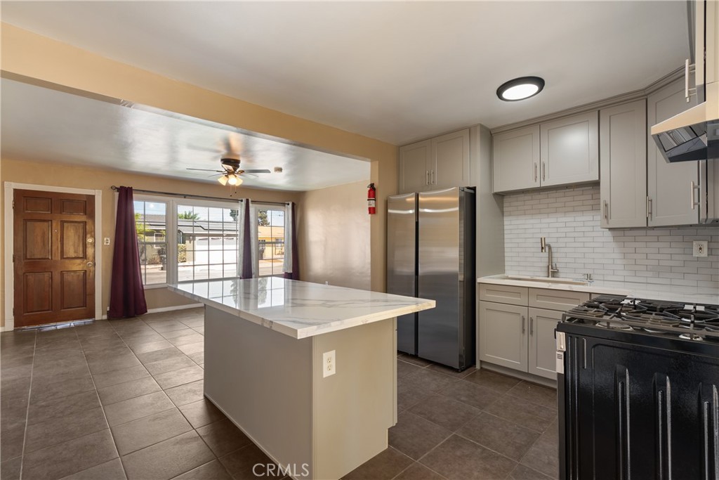 14724 Clydewood Property Photo 6