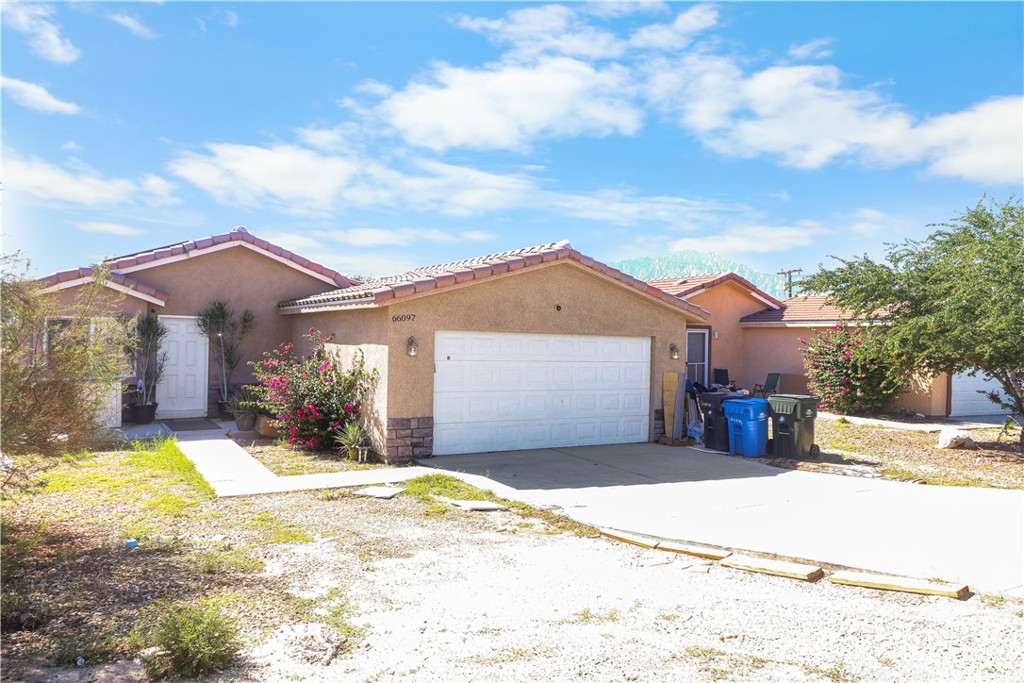 66097 2nd Street Property Photo 1