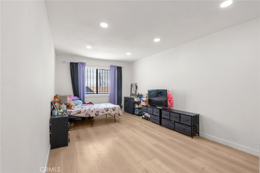 2729 Central Avenue H Property Photo 20