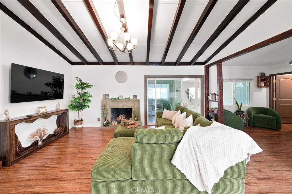 7405 Via Paraiso Property Photo 8