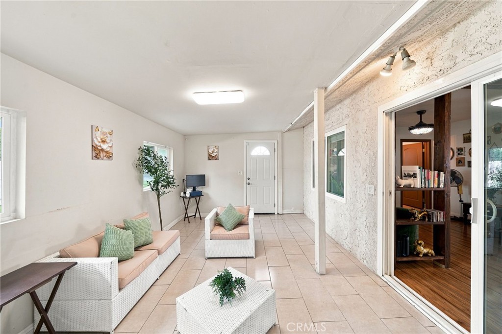 7405 Via Paraiso Property Photo 24