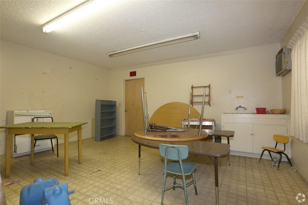 730 N Mountain Property Photo 8