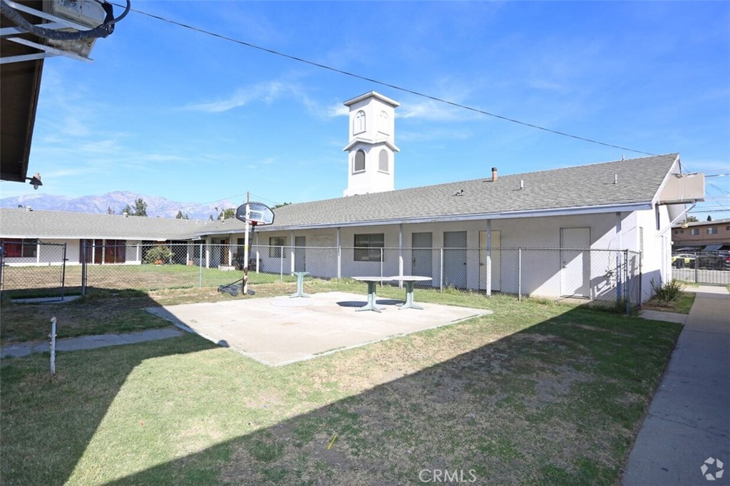730 N Mountain Property Photo 13