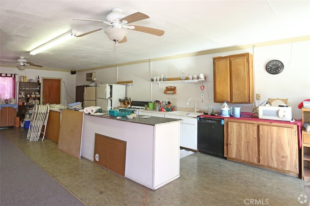 730 N Mountain Property Photo 18