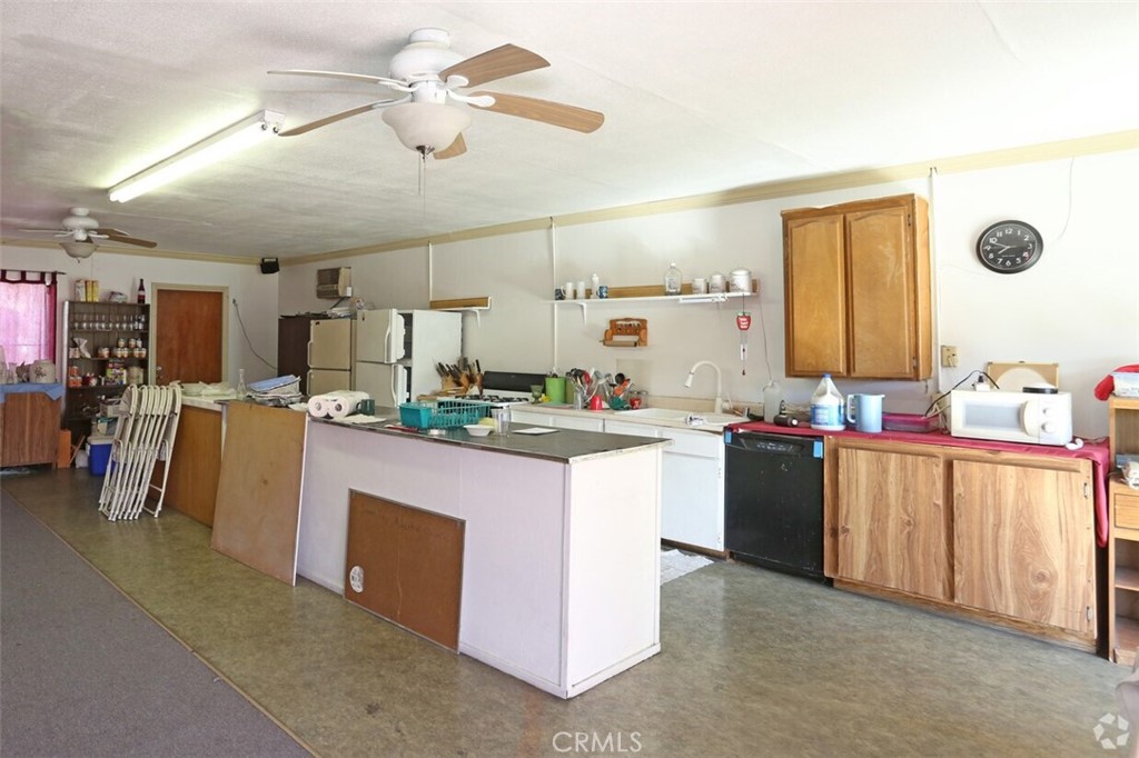 730 N Mountain Property Photo 18