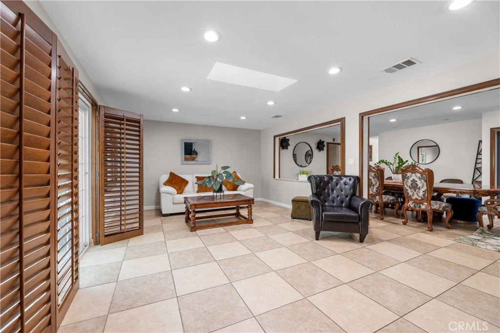 438 Cabana Property Photo 11