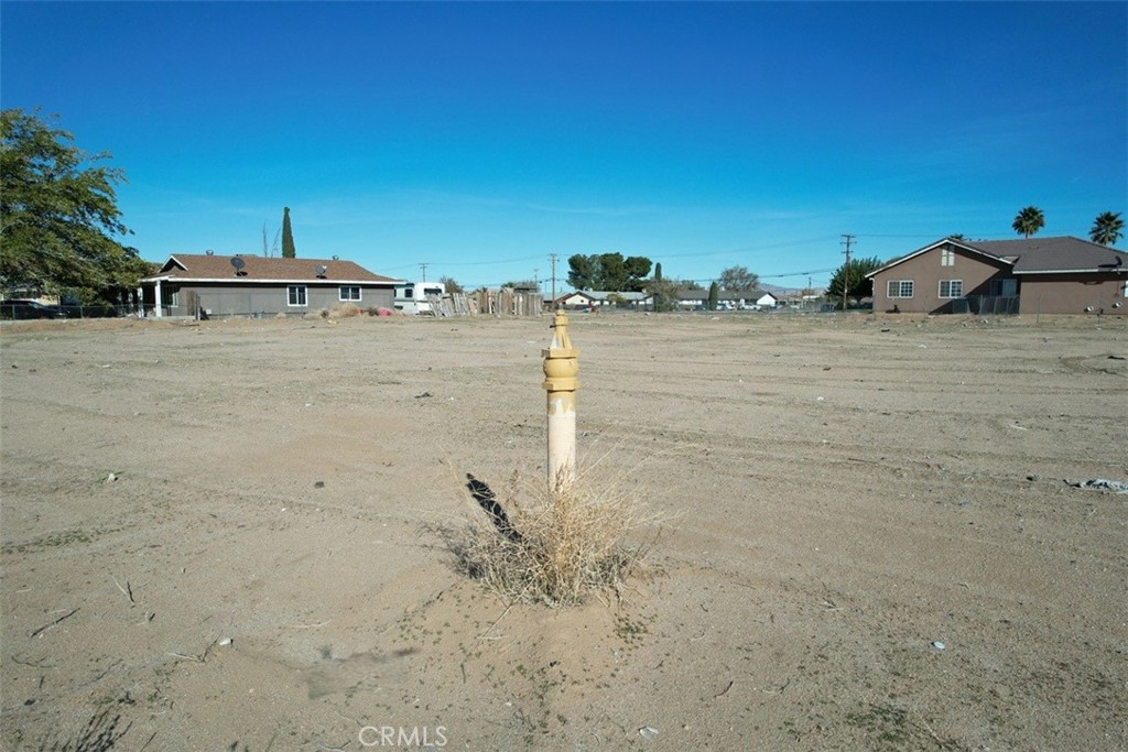 2 Hardy Property Photo 17