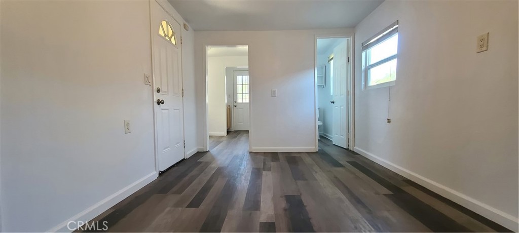 939 E D Street Property Photo 19