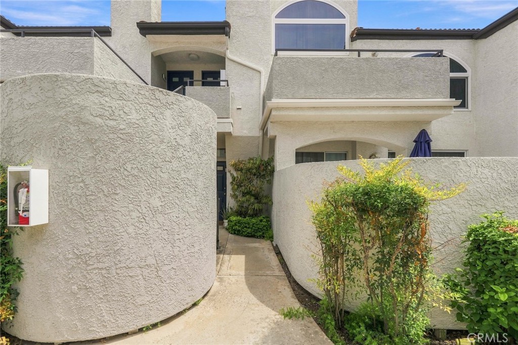 13133 Le Parc 1108 Property Photo 1
