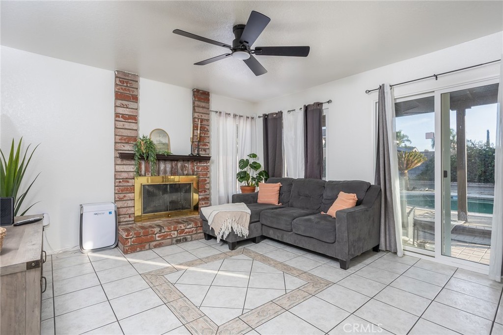 1551 W Via Bello Drive Property Photo 12