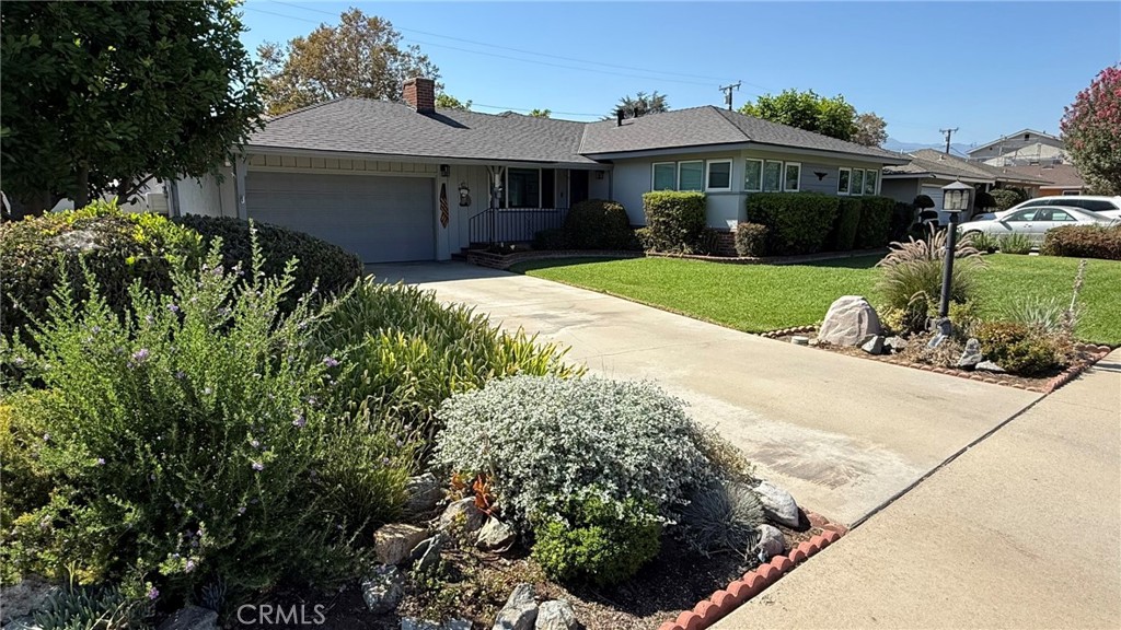 205 N Heathdale Property Photo 1