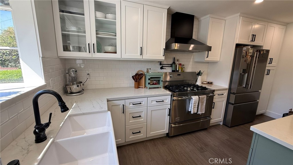 205 N Heathdale Property Photo 13