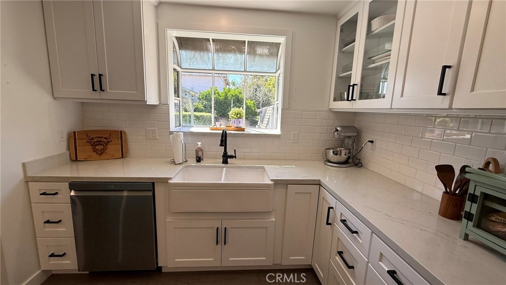 205 N Heathdale Property Photo 14