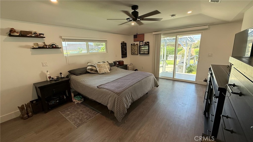 205 N Heathdale Property Photo 23