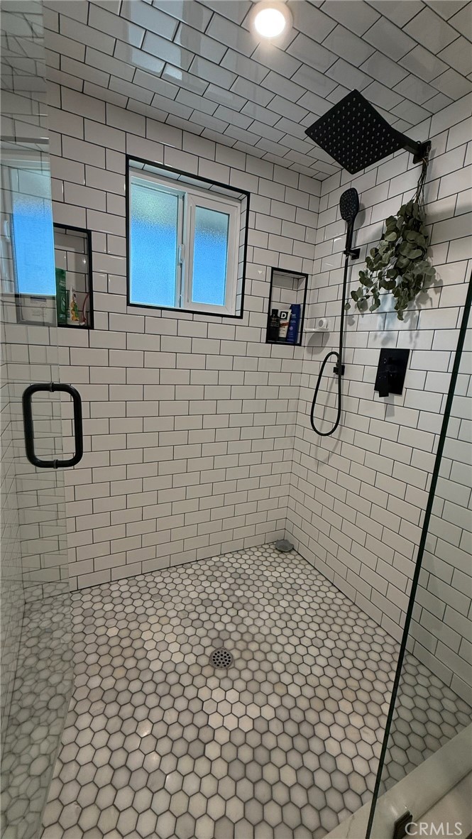 205 N Heathdale Property Photo 29