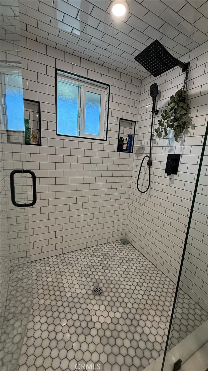 205 N Heathdale Property Photo 29