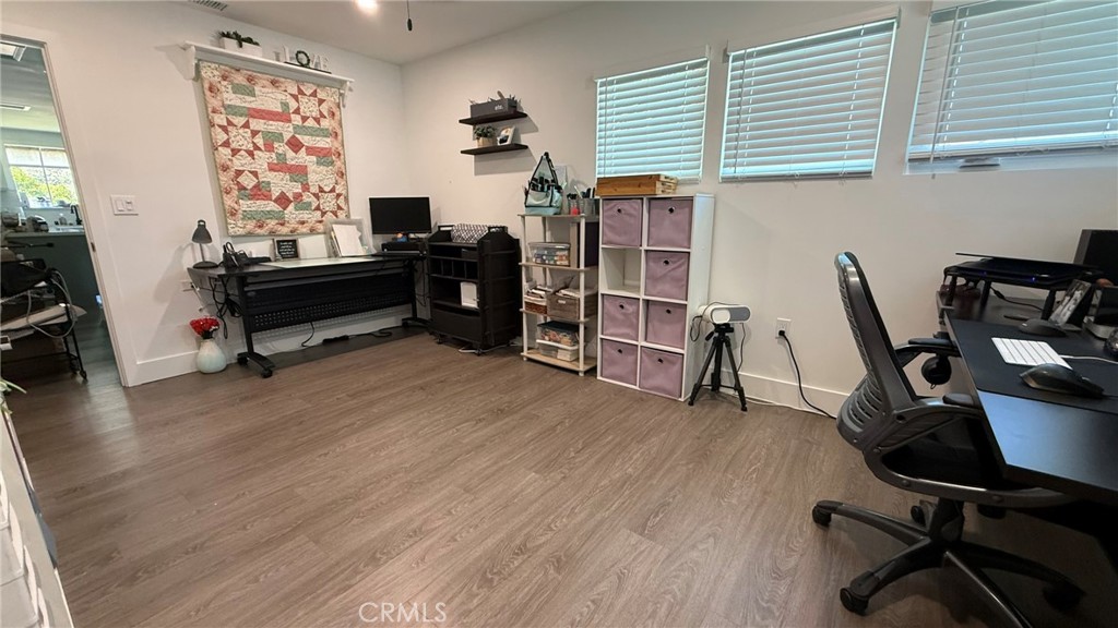 205 N Heathdale Property Photo 32