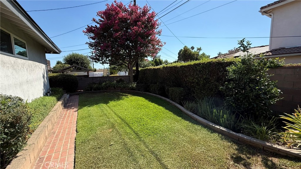 205 N Heathdale Property Photo 41