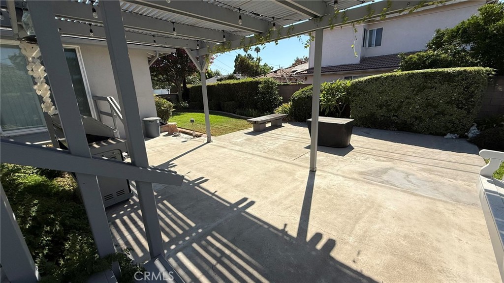205 N Heathdale Property Photo 43
