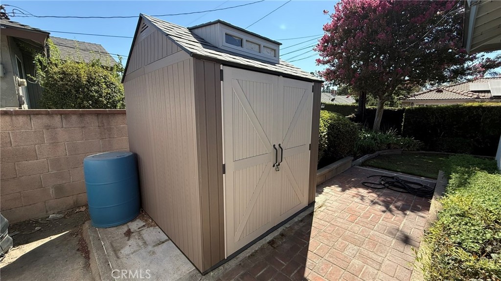 205 N Heathdale Property Photo 45