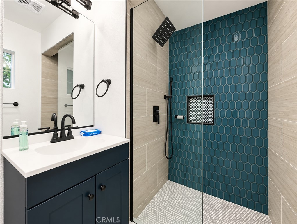 554 W Verness Street Property Photo 30