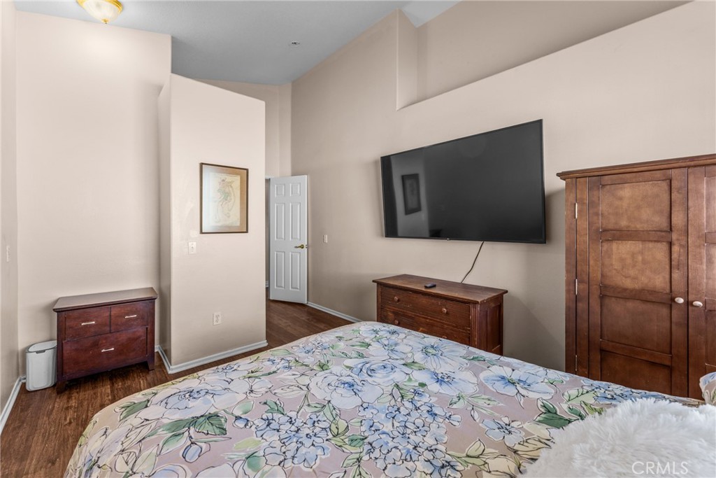 143 W Avenue L Property Photo 19