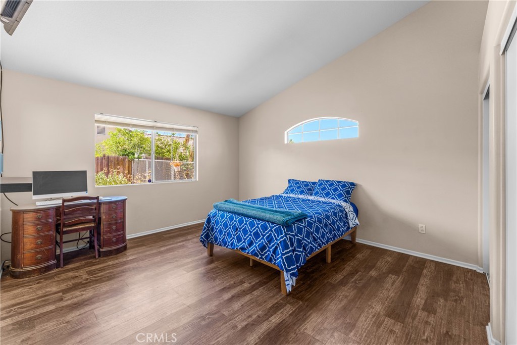 143 W Avenue L Property Photo 20