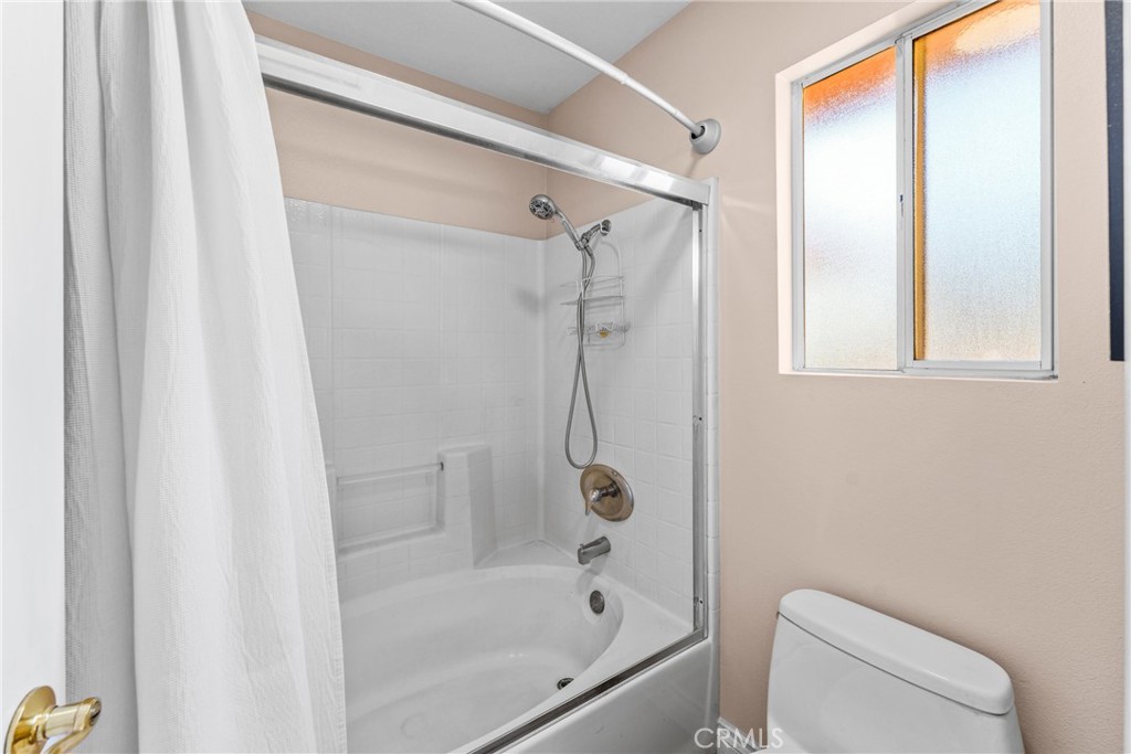 143 W Avenue L Property Photo 25