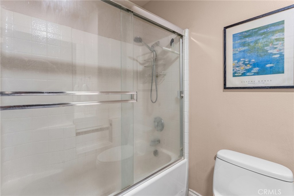 143 W Avenue L Property Photo 28
