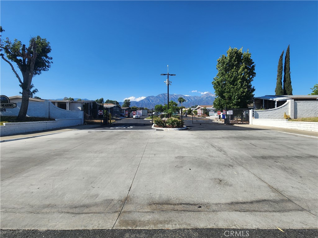929 E Foothill Boulevard 159 Property Photo 5