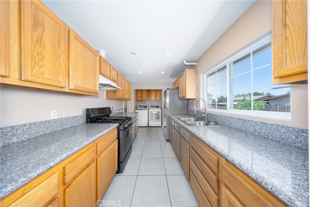 7310 Dayton Property Photo 17