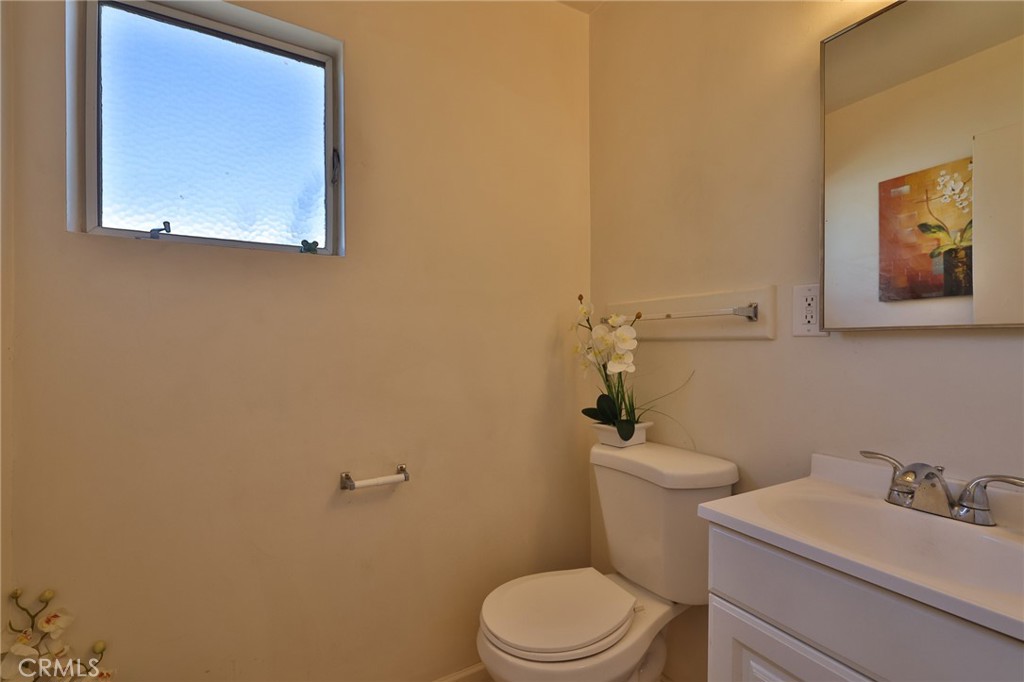 3748 Skylark Property Photo 5