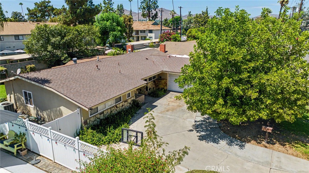 3748 Skylark Property Photo 18