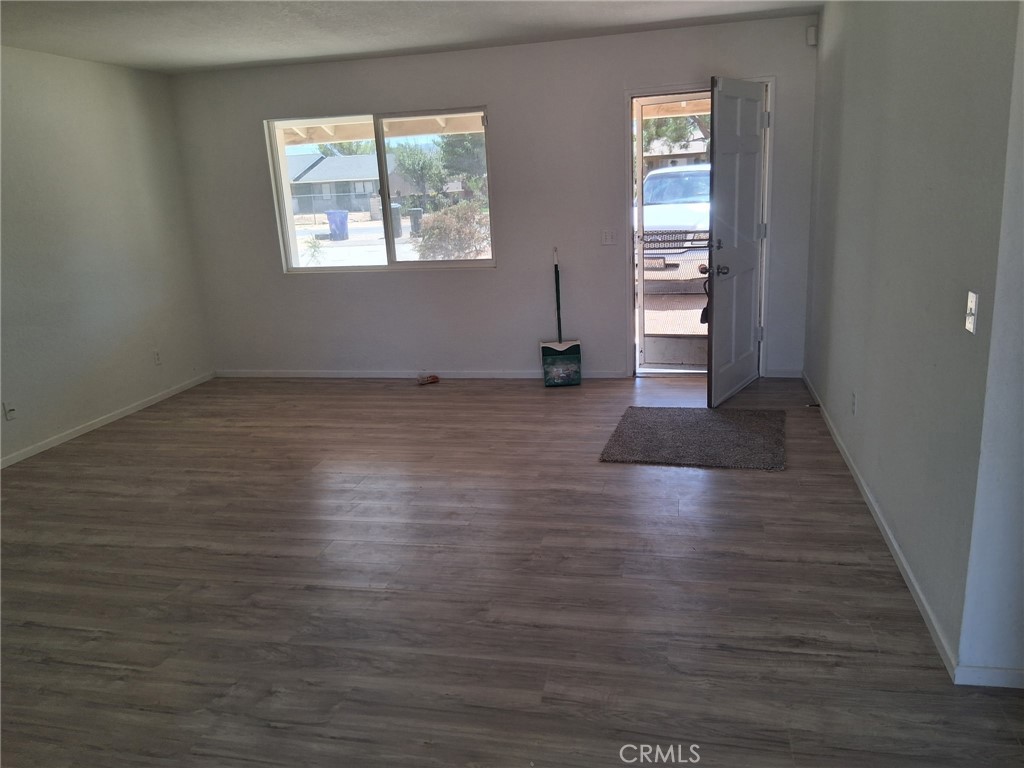 22304 Lone Eagle Property Photo 2