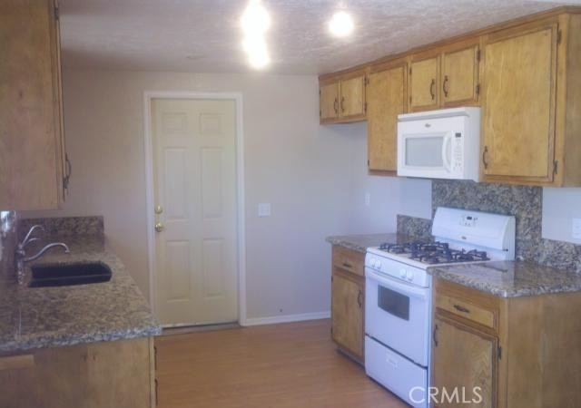 22304 Lone Eagle Property Photo 4