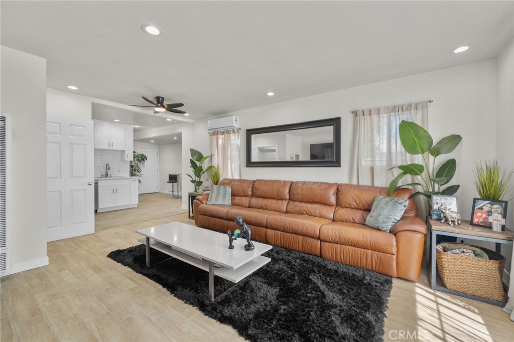 7941 Lemona Avenue Property Photo 1