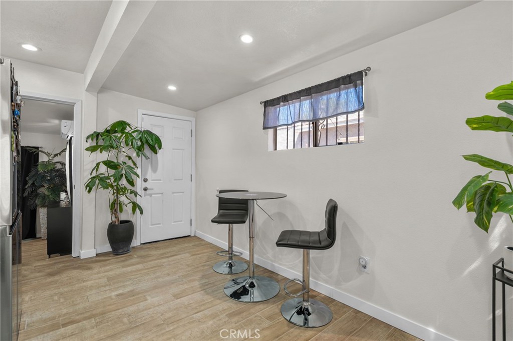 7941 Lemona Avenue Property Photo 7