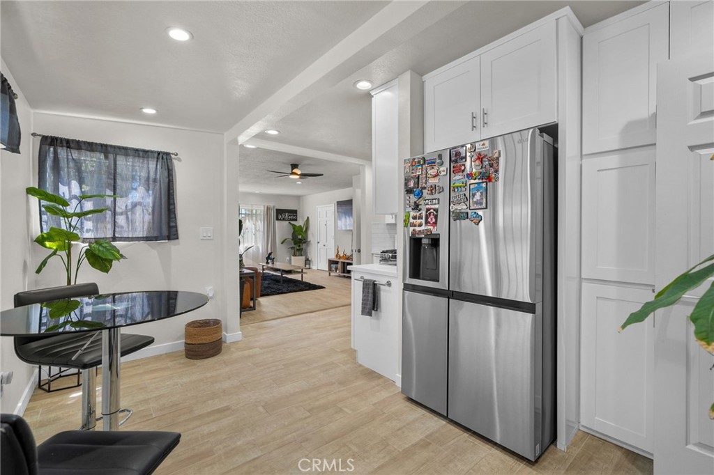 7941 Lemona Avenue Property Photo 8